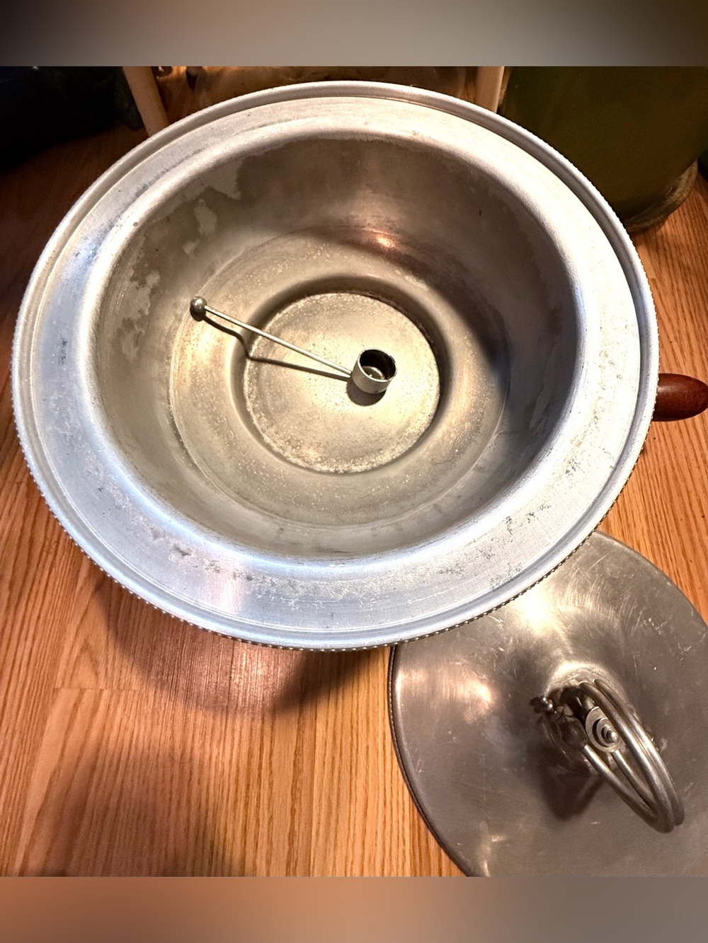 Buenilum BW Hammered Aluminum Buffet Serving Chafing Dish Double Boiler,6 Piece - Picture 4 of 8